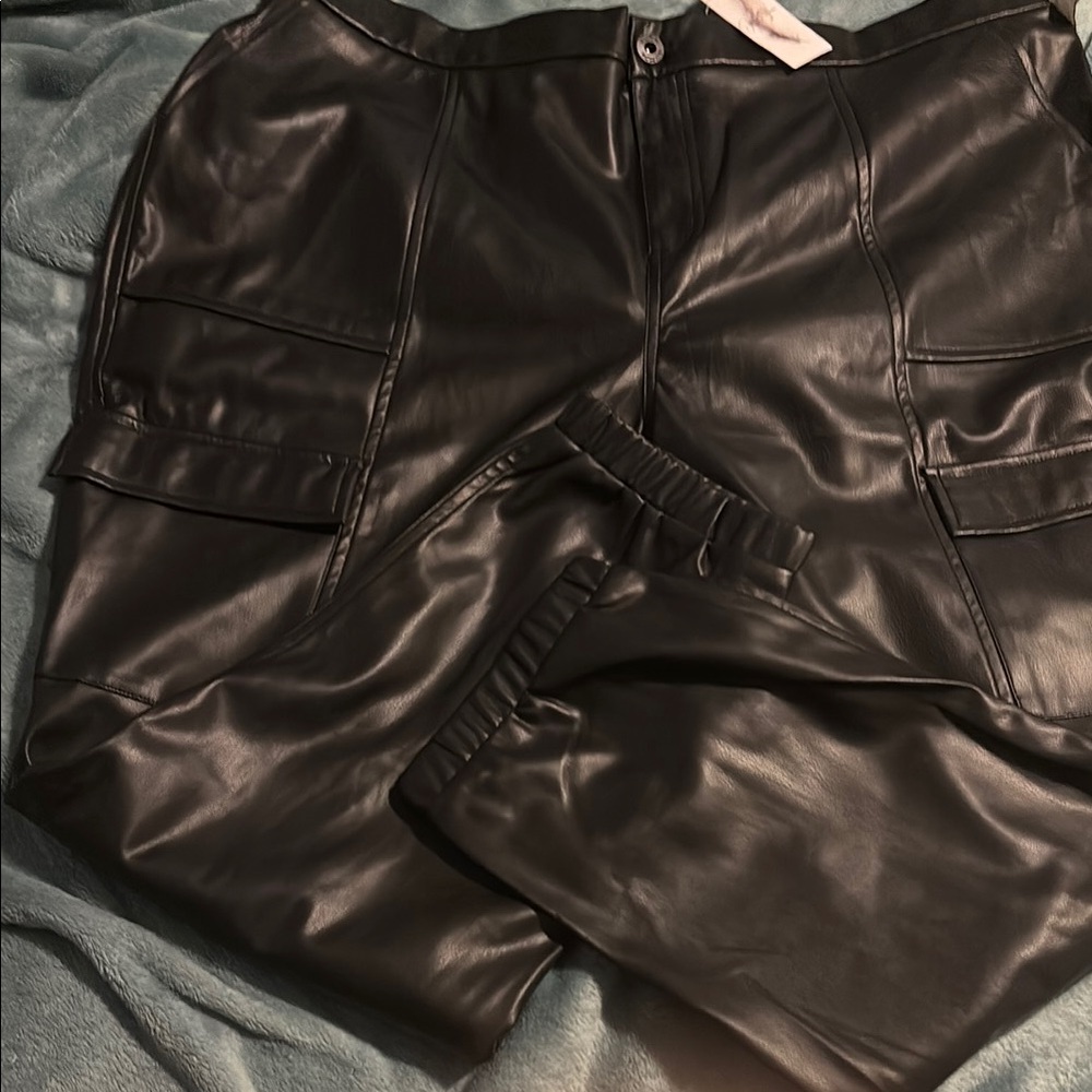 Jessica Simpson Black Joggers Relaxed Fit